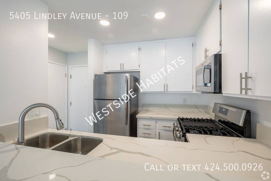 Apartment for rent at 5405 Lindley Ave, Tarzana, CA 91356
