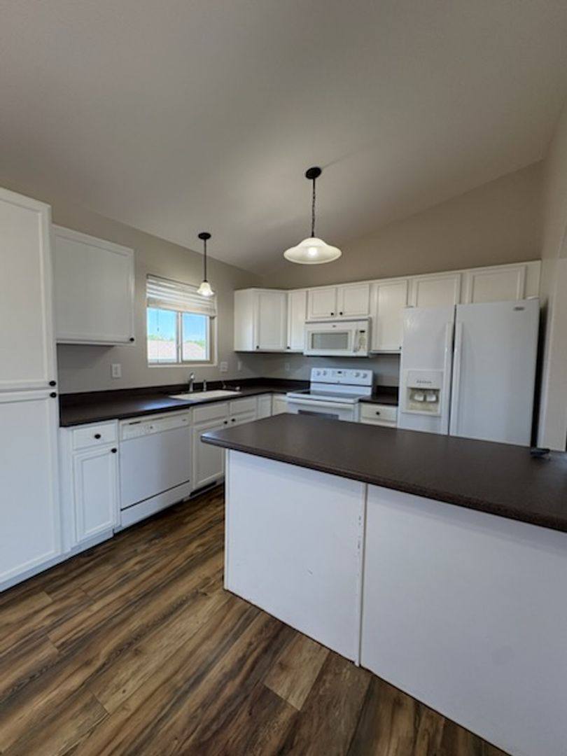 House for rent at 5016 Dylan Dr, Rapid City, SD 57703