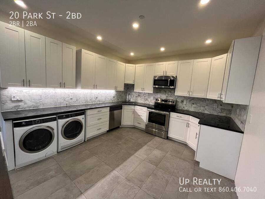 Apartment for rent at 20 Park St, Albany, NY 12207