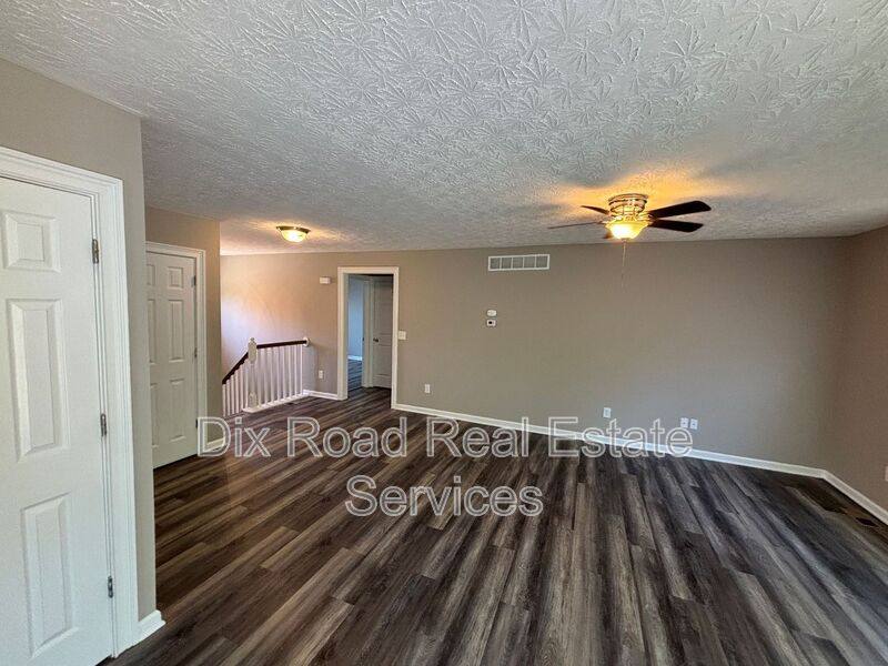 House for rent at 1024 Golfview Dr, Hamilton, OH 45013