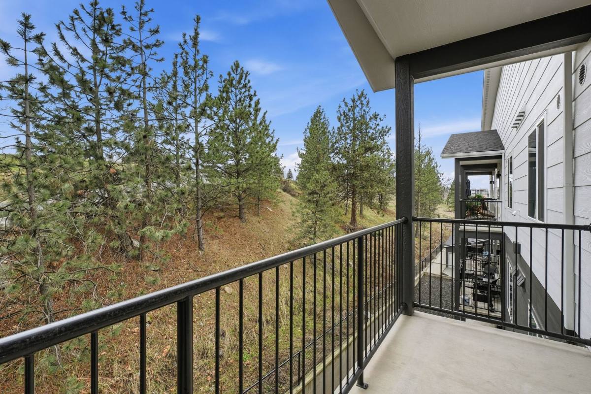 Apartment for rent at 12608 E Nora Ave, Spokane, WA 99216