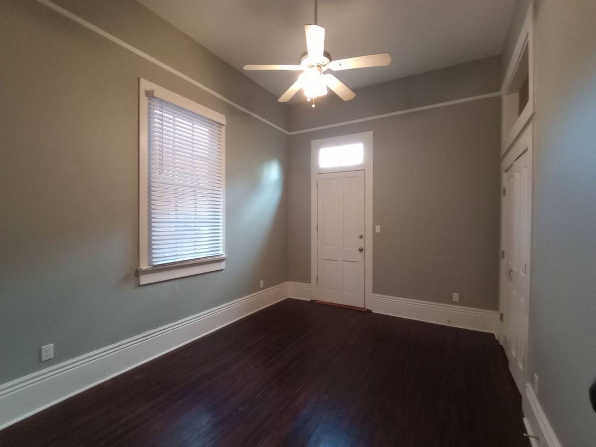 Apartment for rent at 3105-07 Cleveland, New Orleans, LA 70119