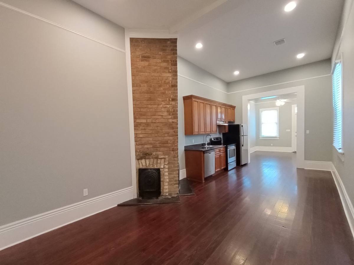 Apartment for rent at 3105-07 Cleveland, New Orleans, LA 70119