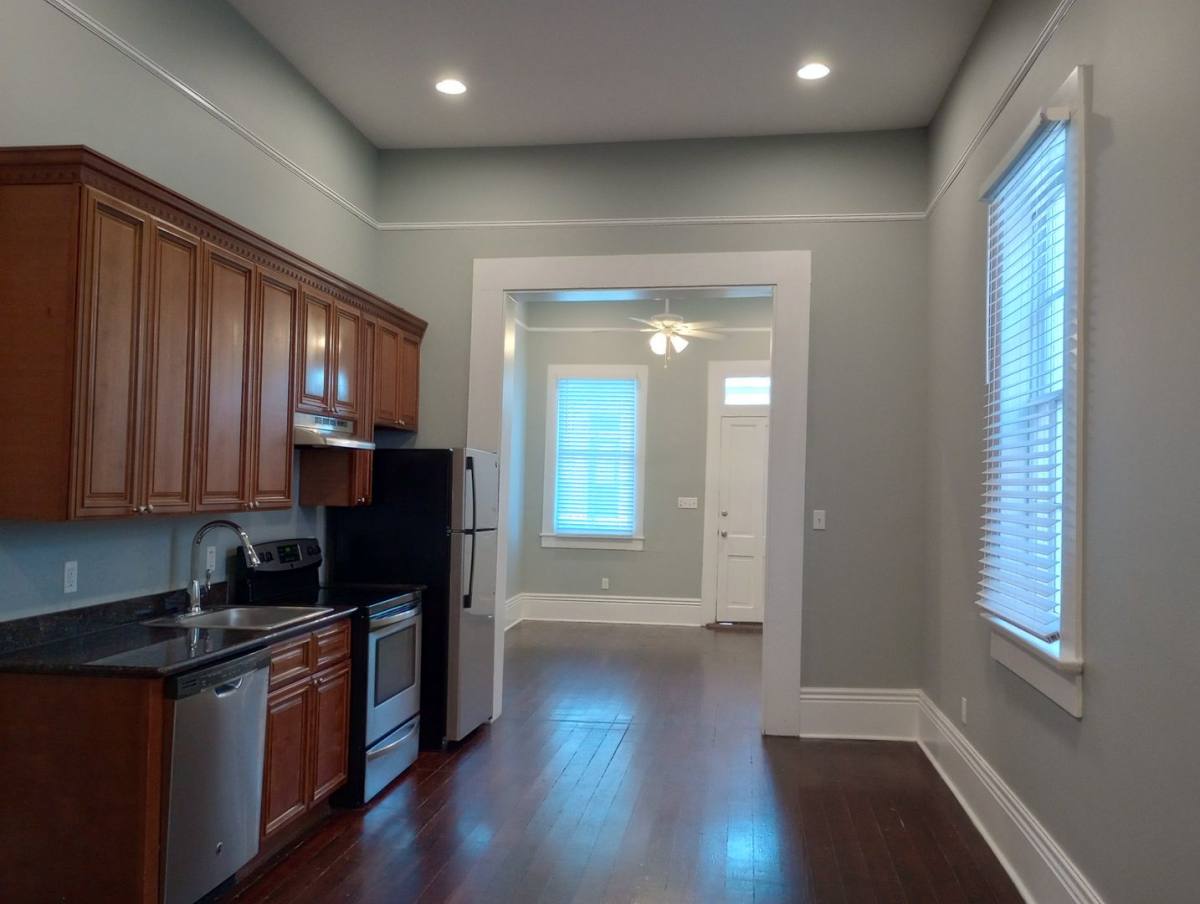 Apartment for rent at 3105-07 Cleveland, New Orleans, LA 70119
