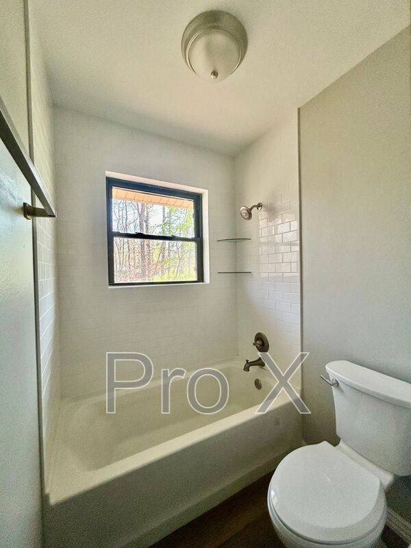 House for rent at 12 Newport Circle, Bella Vista, AR 72715
