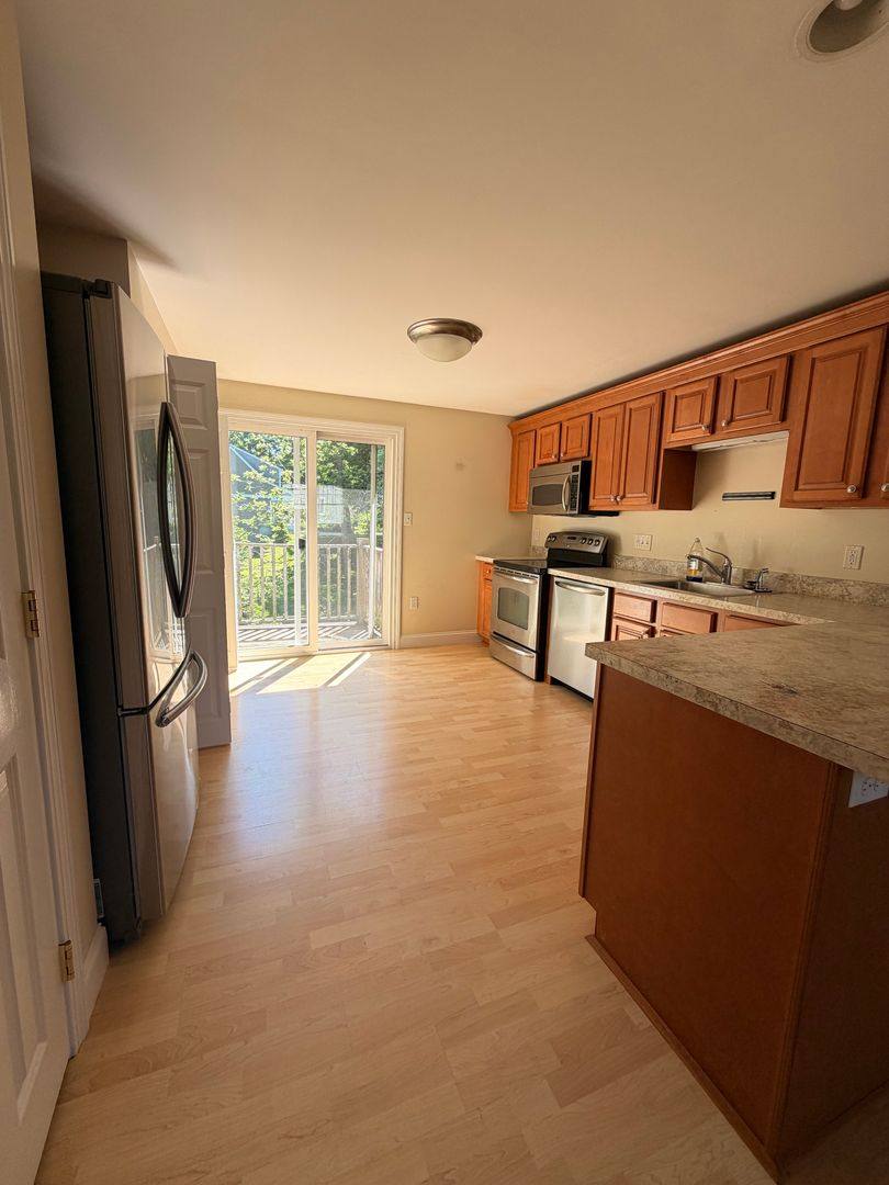 Condo for rent at 5 Philbrick Lane #6, Kittery, ME 03904