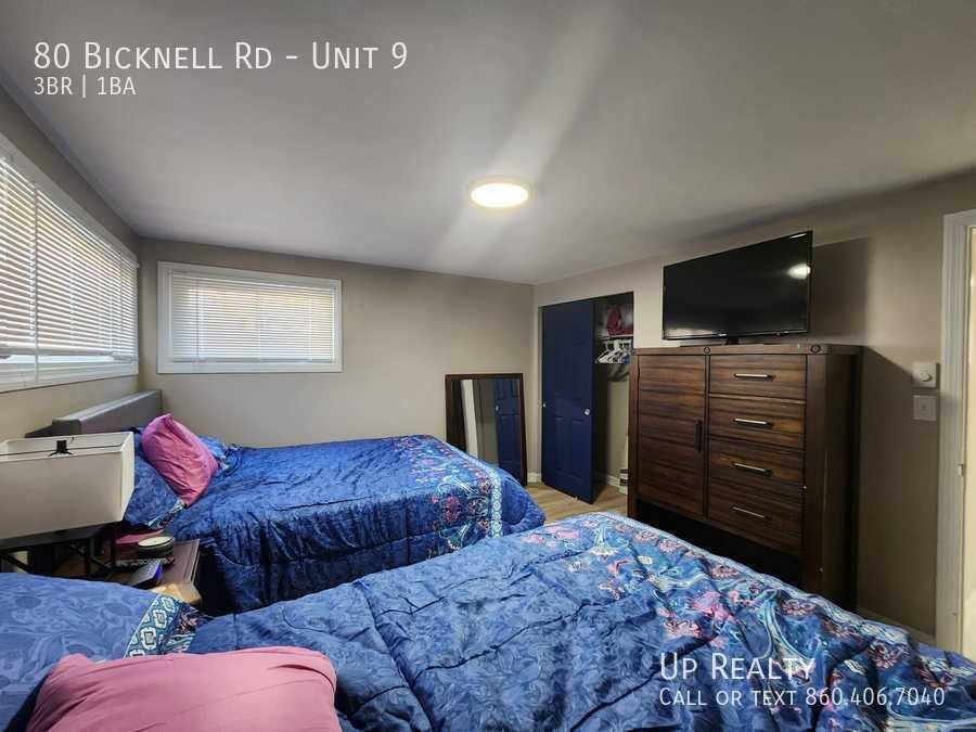 Apartment for rent at 80 Bicknell Rd, Ashford, CT 06278