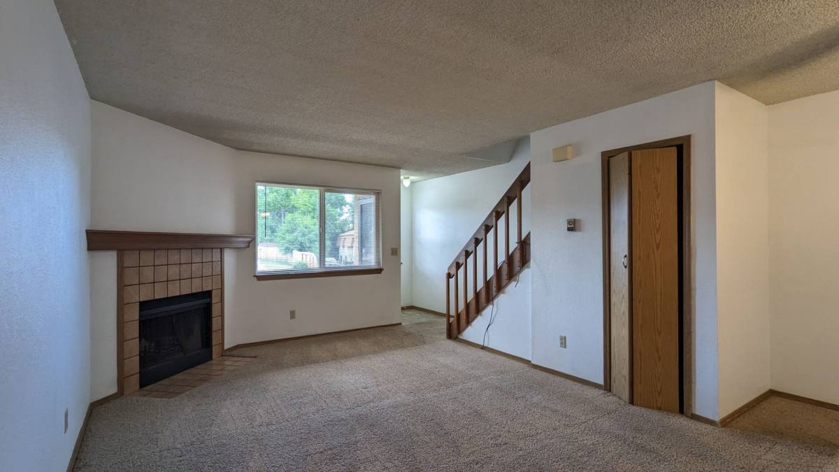 Townhouse for rent at 1299 Vondelpark Dr, Colorado Springs, CO 80907
