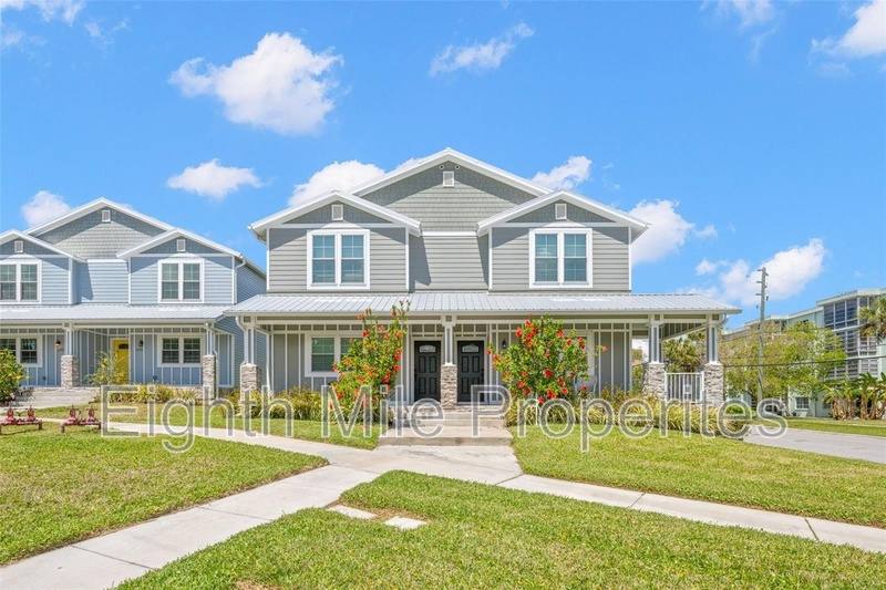 Townhouse for rent at 1276 Pierce St, Clearwater, FL 33756