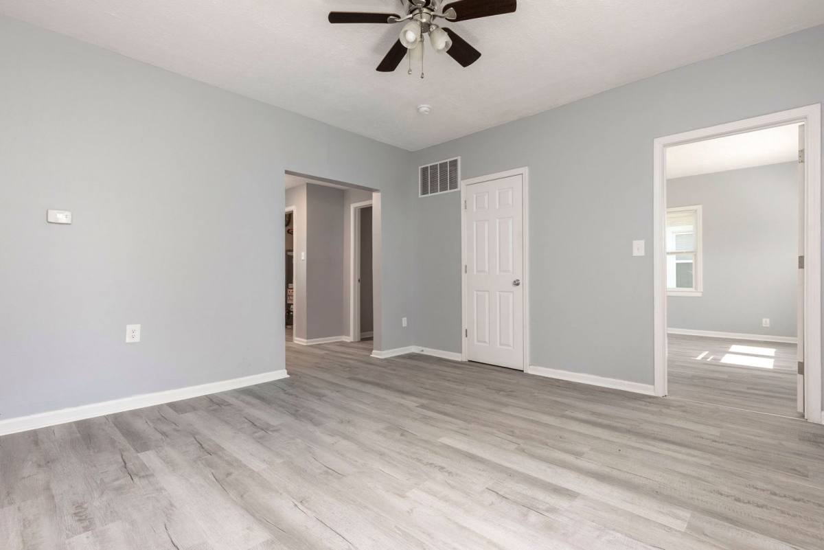 House for rent at 3624 Parthenia Ave, Louisville, KY 40214