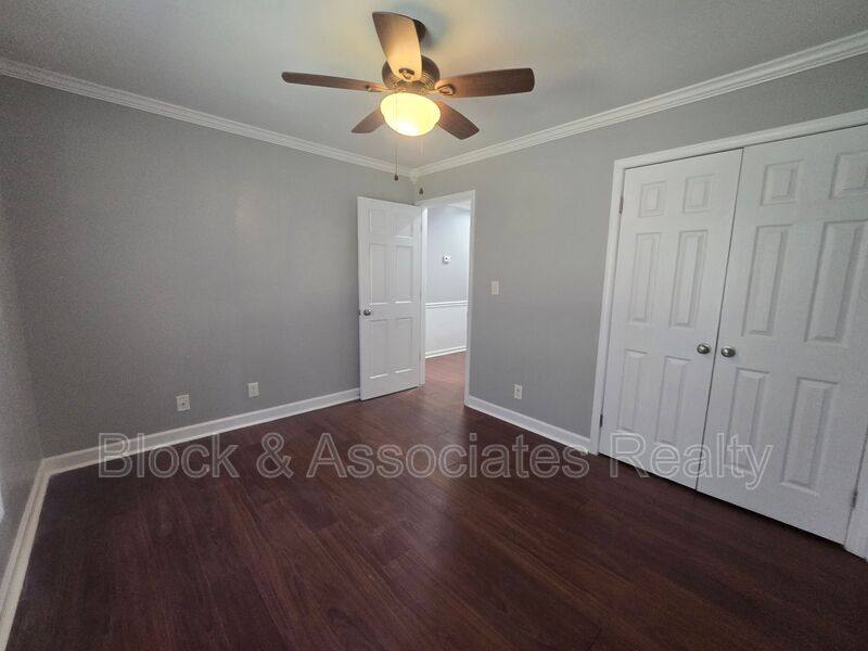 Condo for rent at 702 Westbrook, High Point, NC 27263