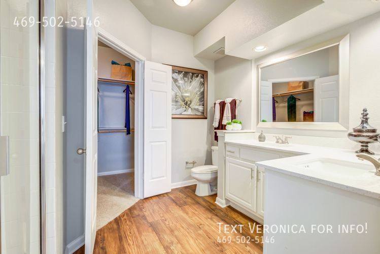 Apartment for rent at 2600 Lake Austin Blvd, Austin, TX 78703