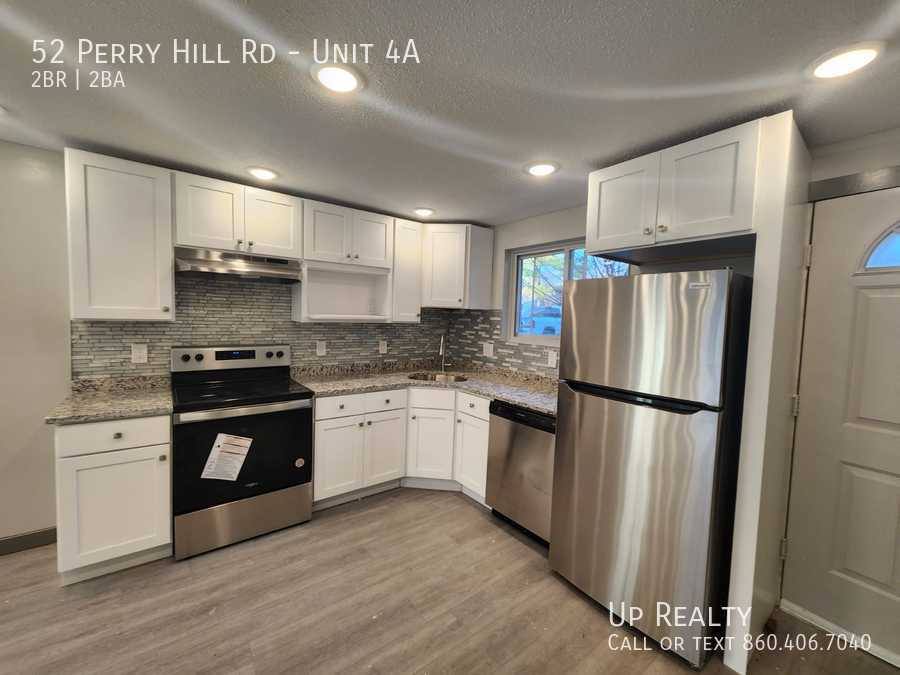 Apartment for rent at 52 Perry Hill Rd, Ashford, CT 06278