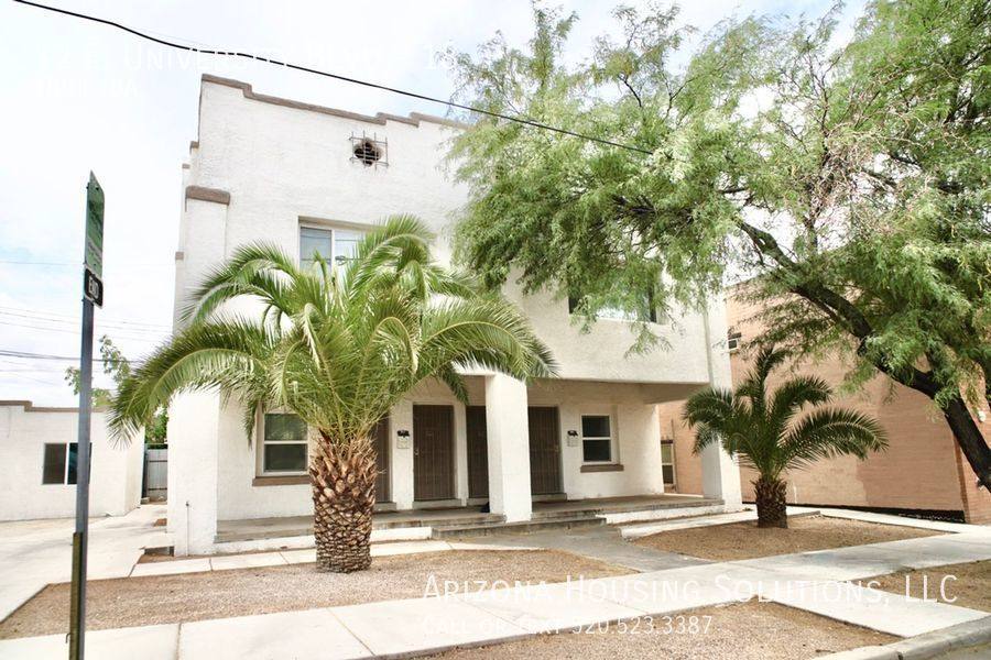 Apartment for rent at 12 E University Blvd, Tucson, AZ 85705