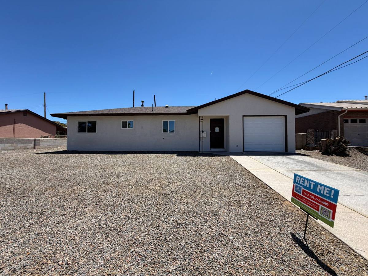House for rent at 1512 Clancy Dr NE, Albuquerque, NM 87112