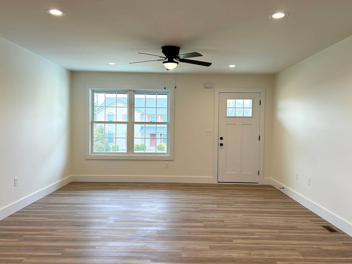 Apartment for rent at 213 215 Wyldwood Way, Berea, KY 40403