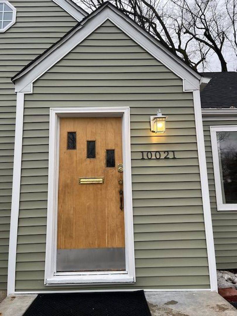 House for rent at 10021 St Clair Ave, Fairview Heights, IL 62208