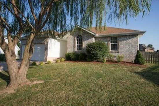 House for rent at 6350 W Dogwood Court, Springfield, MO 65802
