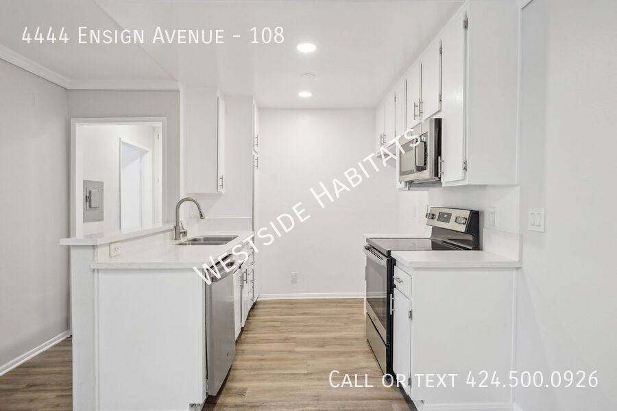 Apartment for rent at 4444 Ensign Ave, North Hollywood, CA 91602
