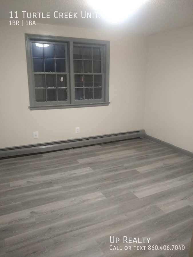 Apartment for rent at 11 Turtle Creek, East Hartford, CT 06108