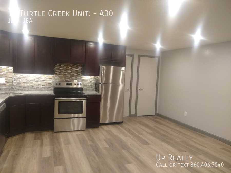 Apartment for rent at 11 Turtle Creek, East Hartford, CT 06108
