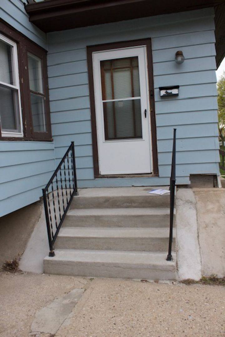 Apartment for rent at 2819-2821 N 47th St, Milwaukee, WI 53210