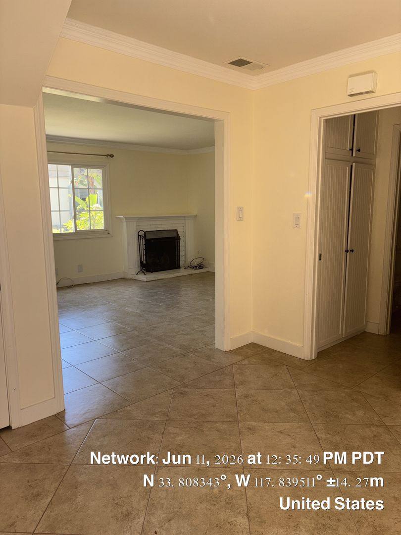 Townhouse for rent at 1201 N California, Orange, CA 92867