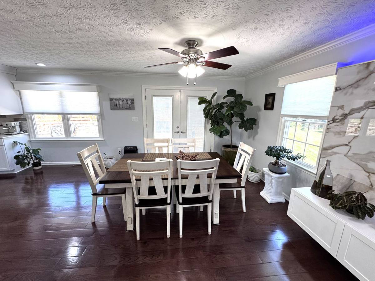 House for rent at 1861 Park Rd, Harrisonburg, VA 22802