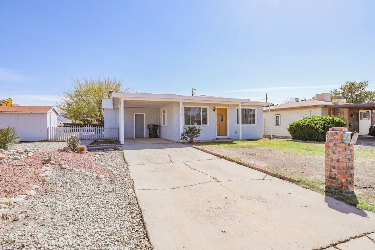 House for rent at 1314 Seventeenth St, Alamogordo, NM 88310