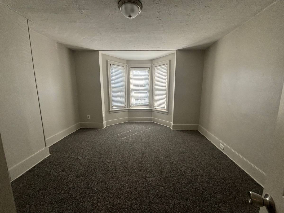 House for rent at 1489 Park Blvd, Pittsburgh, PA 15216