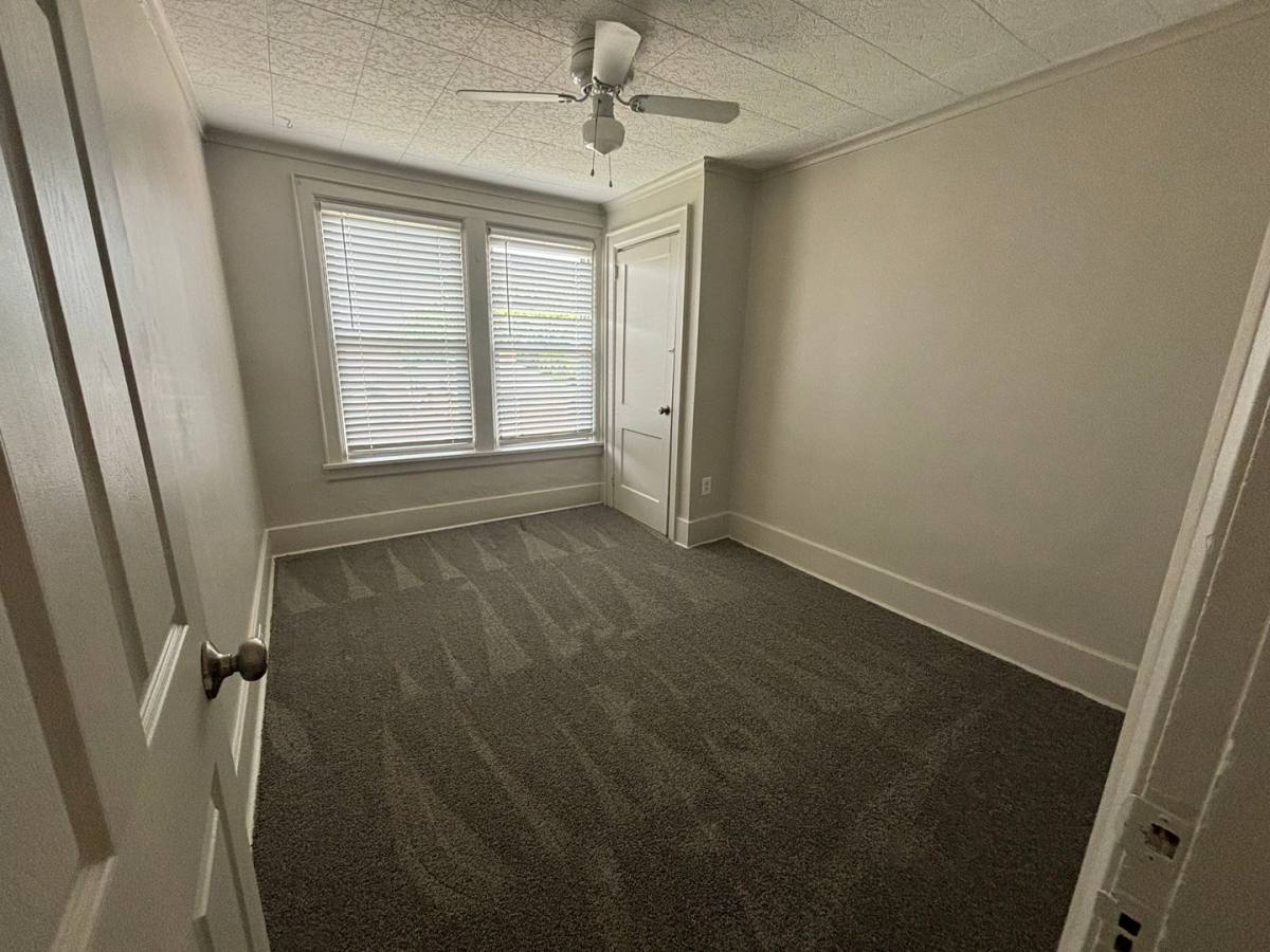 House for rent at 1489 Park Blvd, Pittsburgh, PA 15216