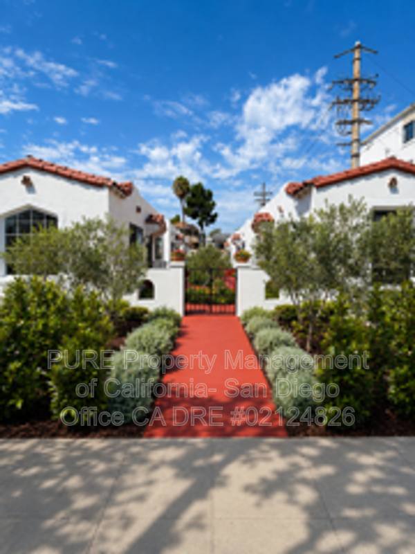 House for rent at 4218-28 Iowa St #4228, San Diego, CA 92104