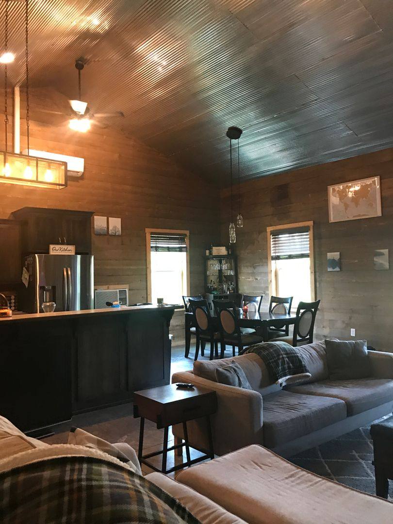 House for rent at 3976 State Highway 176 E, Chestnutridge, MO 65630