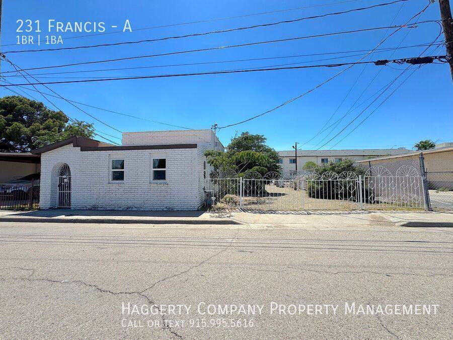 Apartment for rent at 231 Francis, El Paso, TX 79905