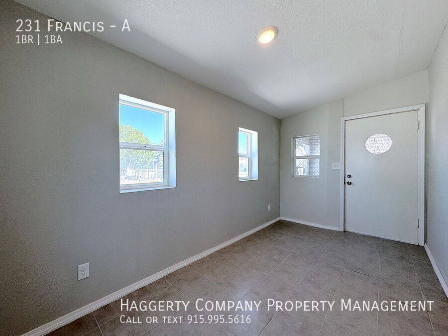 Apartment for rent at 231 Francis, El Paso, TX 79905