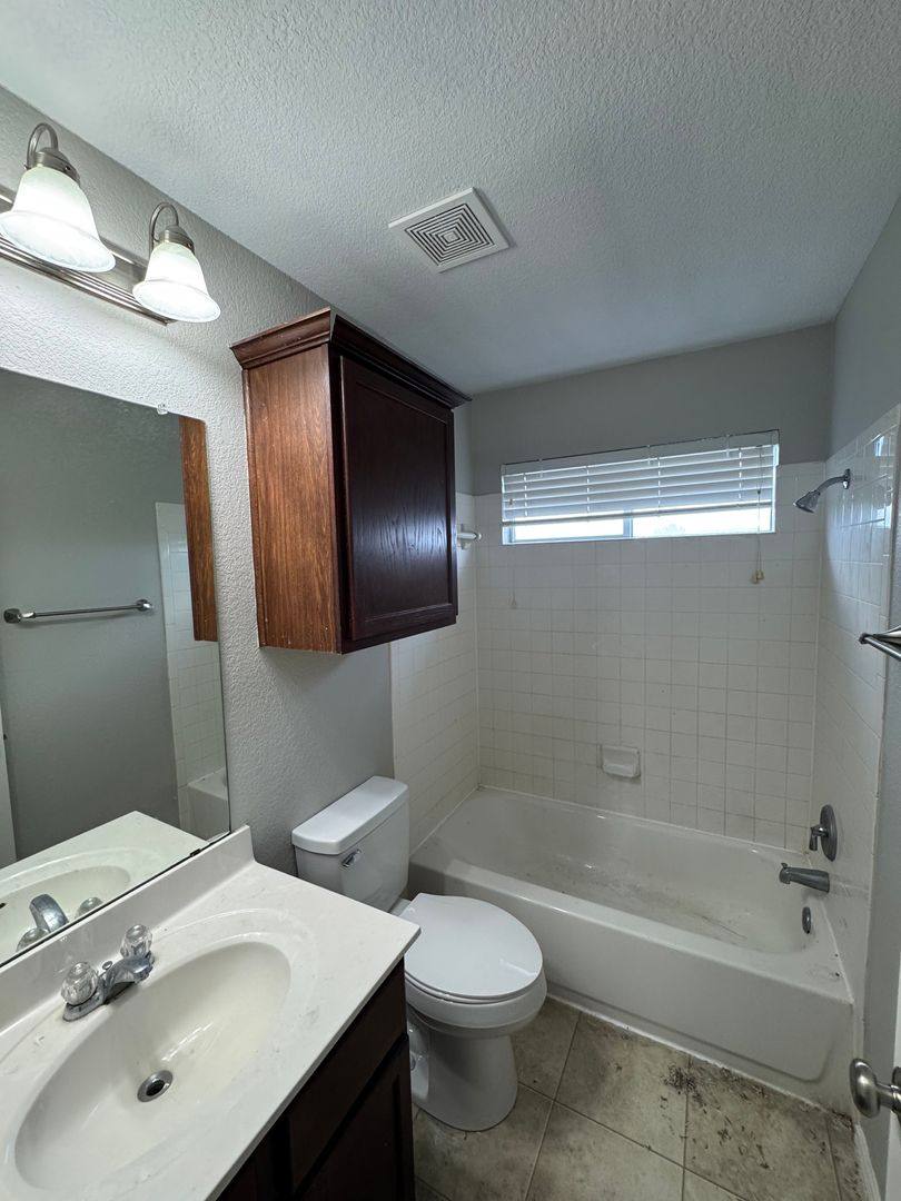 House for rent at 6504 Tierra Dr, Woodway, TX 76712
