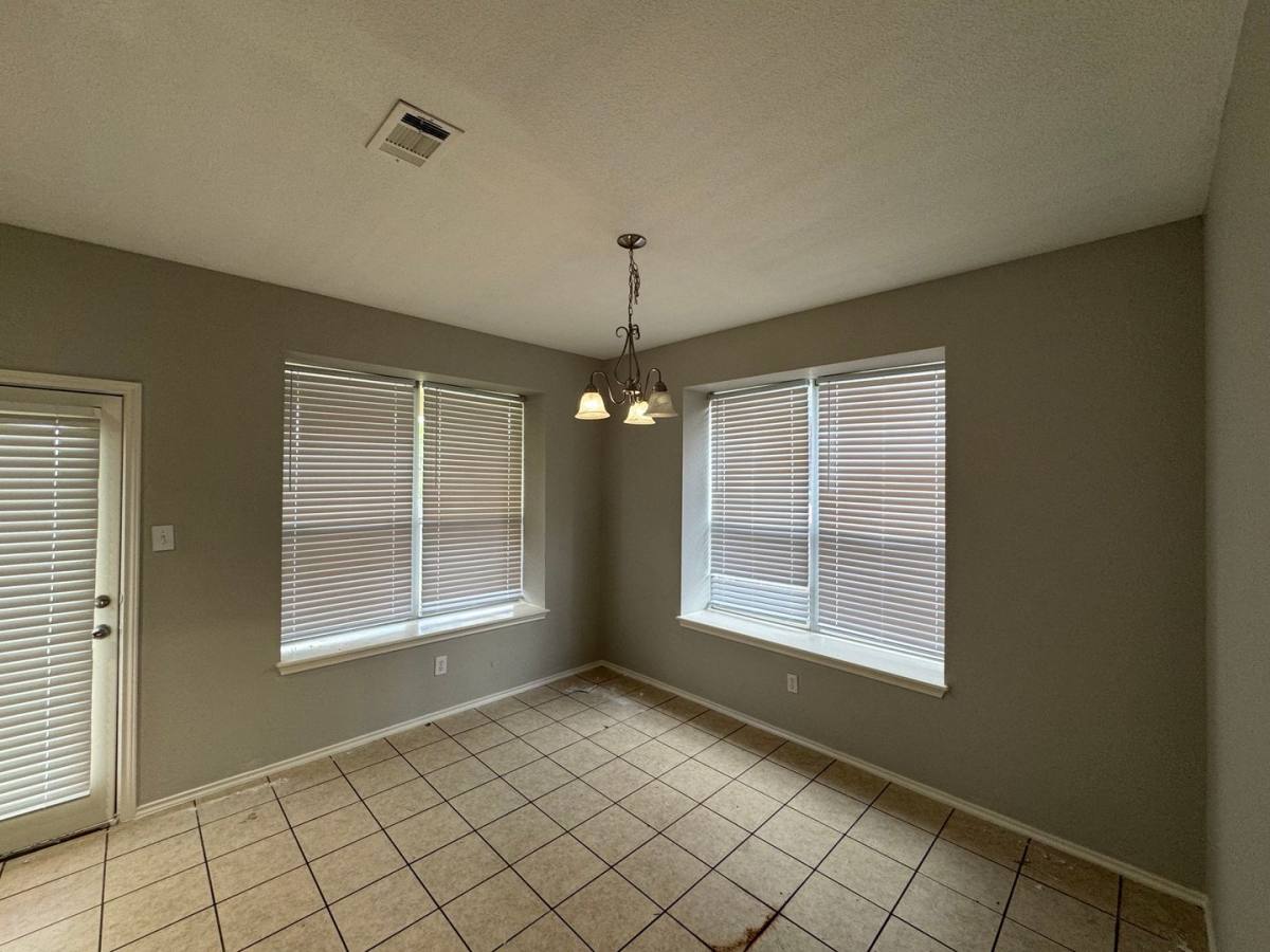 House for rent at 6504 Tierra Dr, Woodway, TX 76712