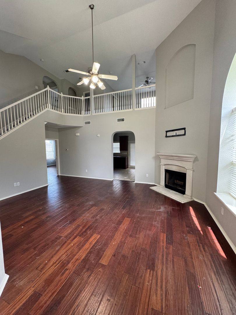 House for rent at 6504 Tierra Dr, Woodway, TX 76712