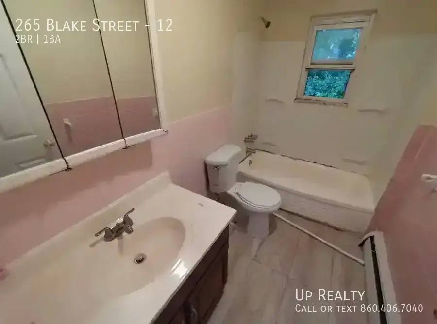 Apartment for rent at 265 Blake St, New Haven, CT 06515