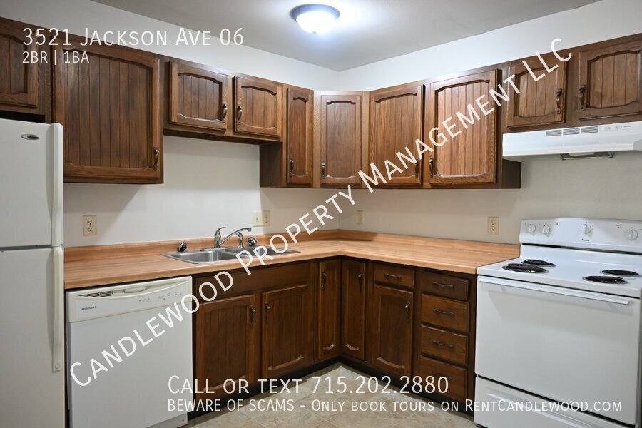 Apartment for rent at 3521 Jackson Ave, Plover, WI 54467