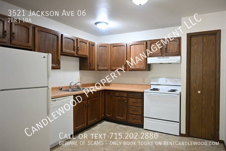 Apartment for rent at 3521 Jackson Ave, Plover, WI 54467
