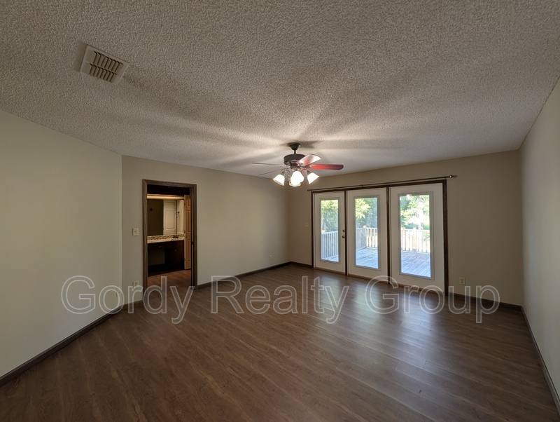 House for rent at 5172 Flint Chip Way, Marianna, FL 32446
