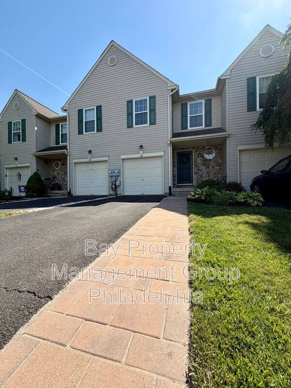 Townhouse for rent at 176 Strawberry Lane, Perkasie, PA 18944