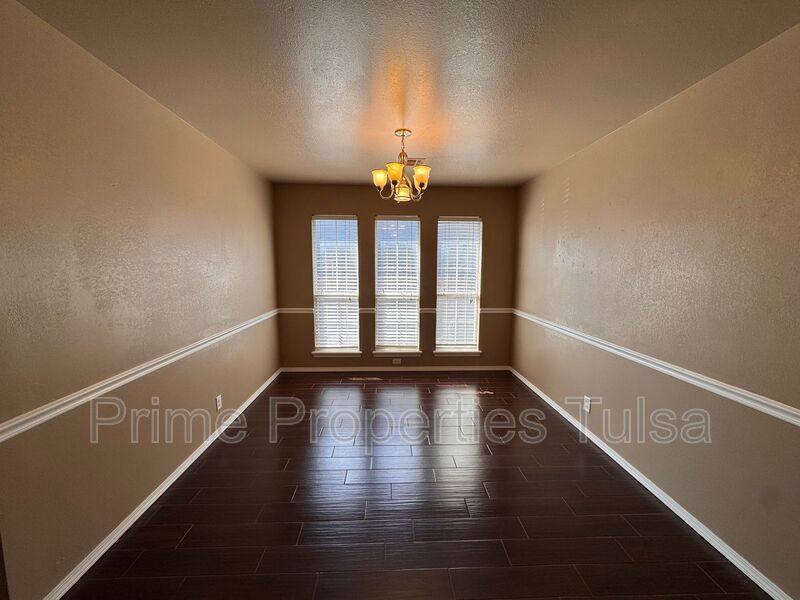 House for rent at 9028 E 99th St S, Tulsa, OK 74133