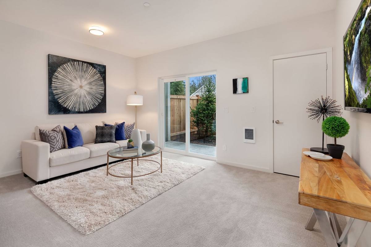 Townhouse for rent at 2324 N 185th St, Seattle, WA 98133