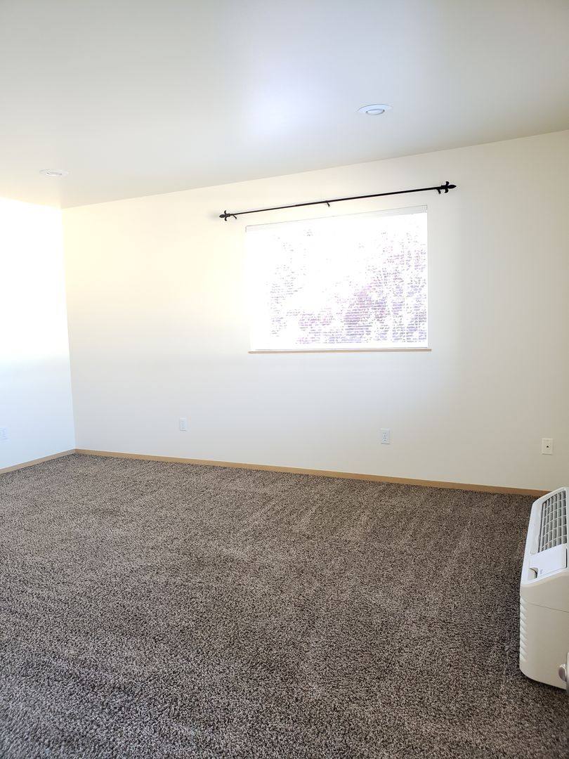 Apartment for rent at 587 Eastmont Ave, East Wenatchee, WA 98802