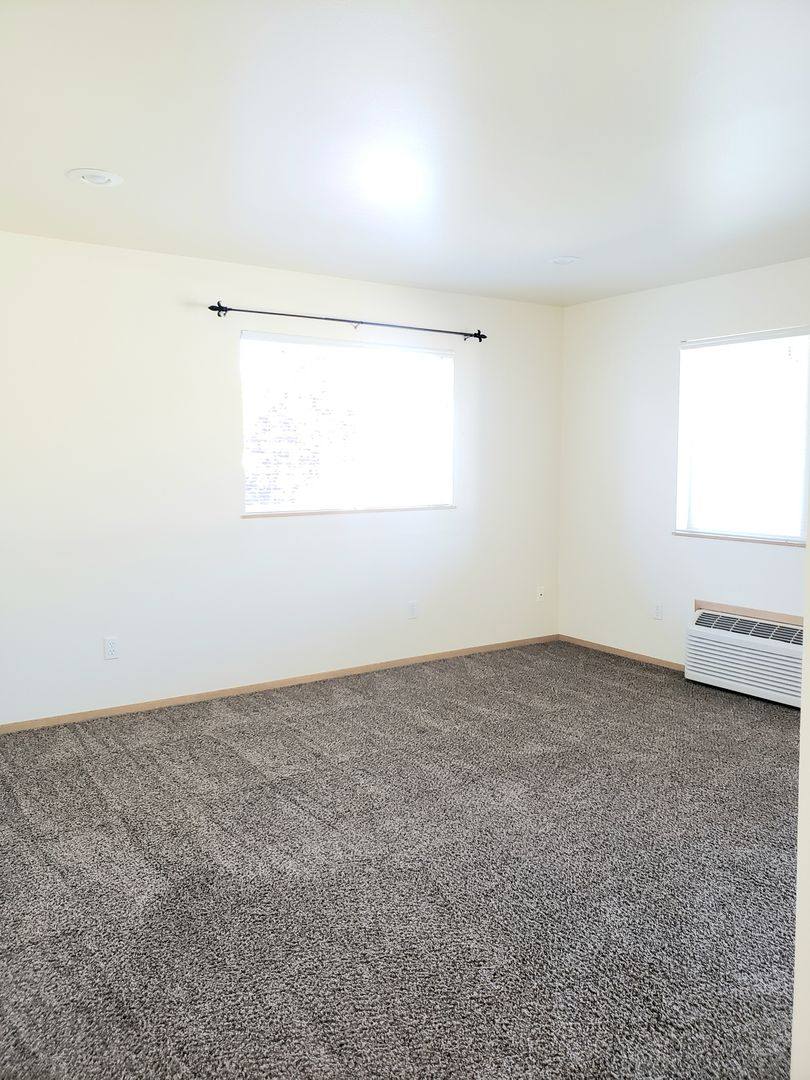 Apartment for rent at 587 Eastmont Ave, East Wenatchee, WA 98802