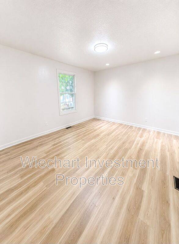 House for rent at 232 N Cherry St, Kenton, OH 43326