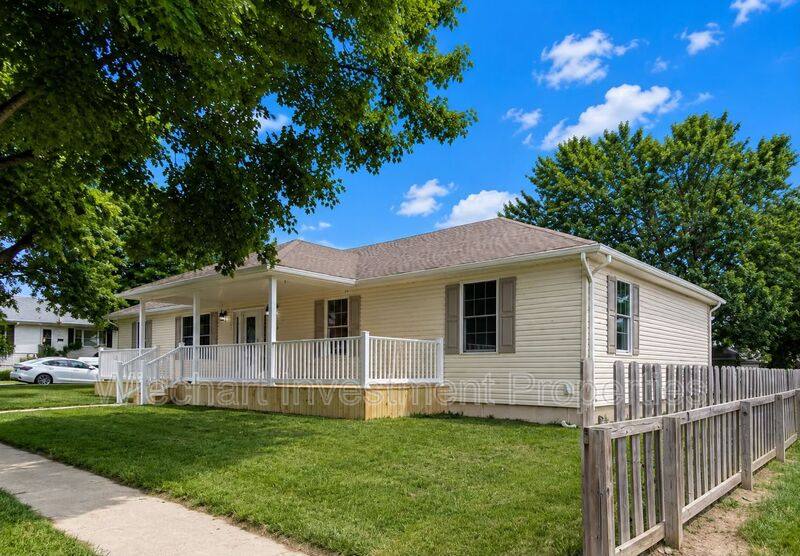 House for rent at 232 N Cherry St, Kenton, OH 43326