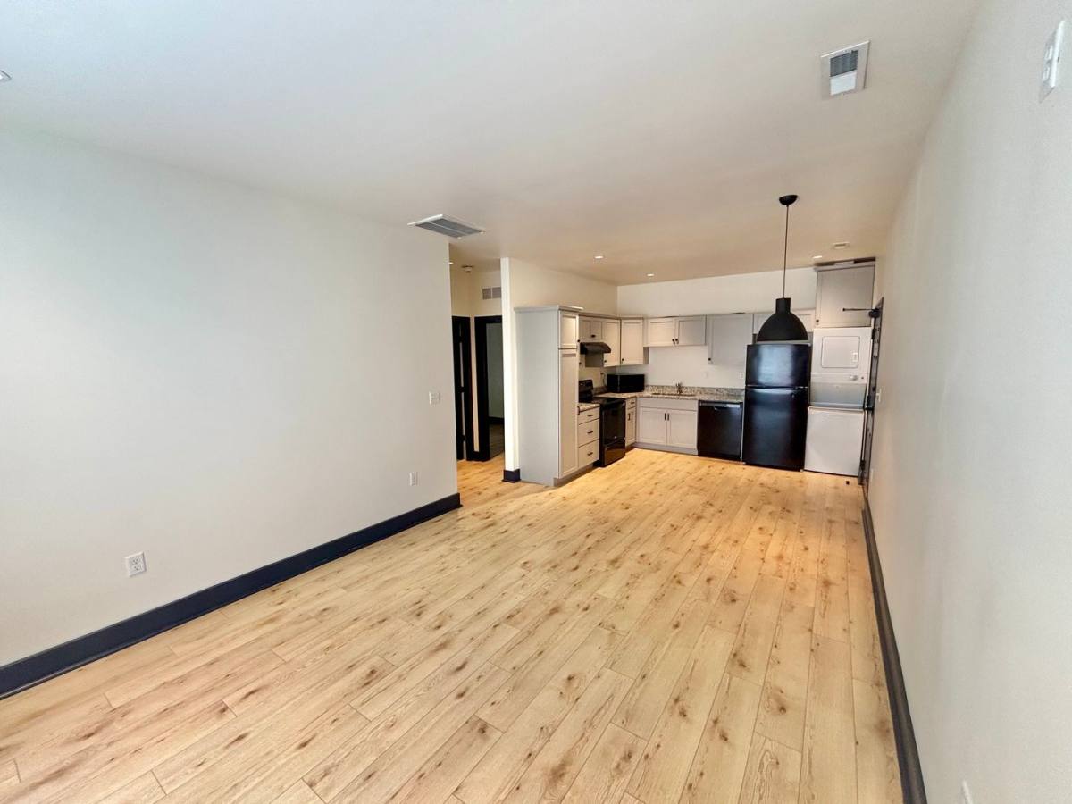 Apartment for rent at 2510 Portland Ave, Louisville, KY 40212